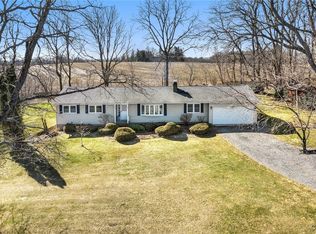 2900 Seal Rd, Marcellus, NY 13108