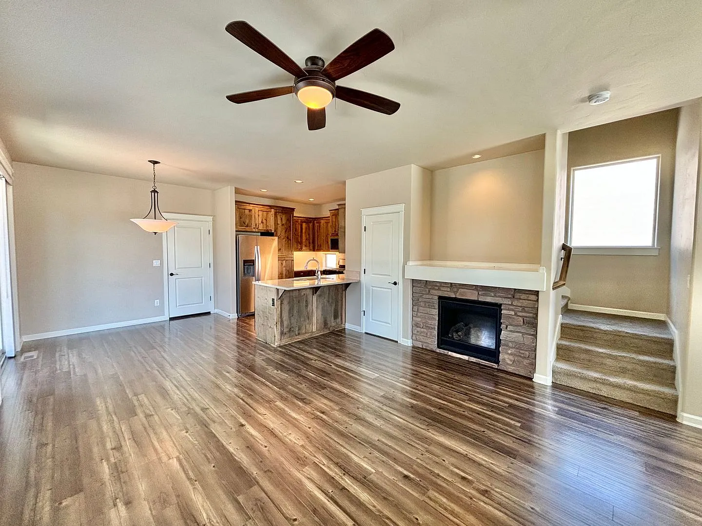 Check Out This Stunning Home In Sw Redmond — Photo 3