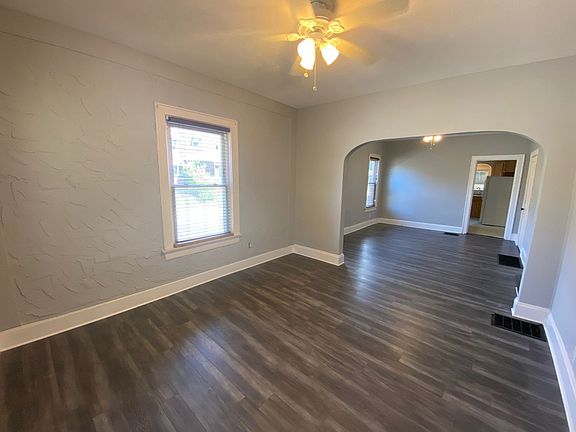 2nd image of 153 E Duncan St #155