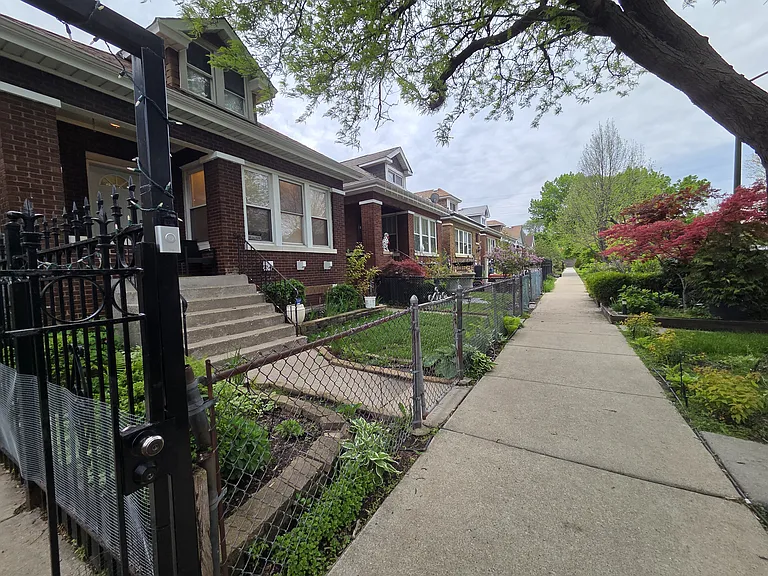 3525 W 62nd Pl #1-B — Photo 14