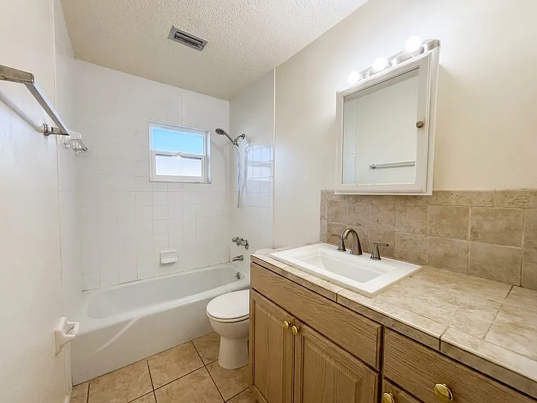 1236 Josephine St #1236 — Photo 7