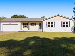 702 Hugh Hunter Rd, Oak Grove, KY 42262