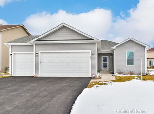 686 N Goldenrod St, Cortland, IL