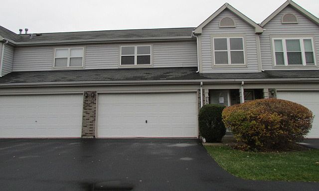 1st image of 745 E Whispering Oaks Dr