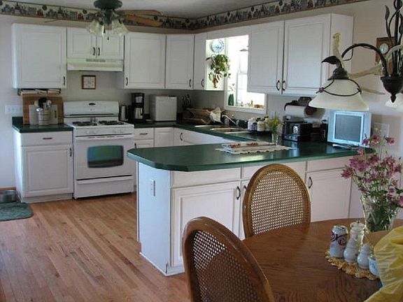 5th image of 801 Old Dyer Farm Pvt Ln