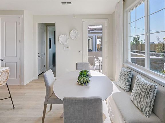 4th image of 2323 Rustic Oak Lane