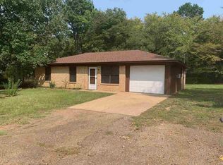 157 Norma St, Gladewater, TX 75647
