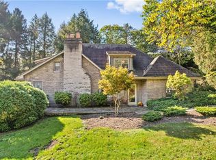 111 Siebert Rd, Pittsburgh, PA 15237