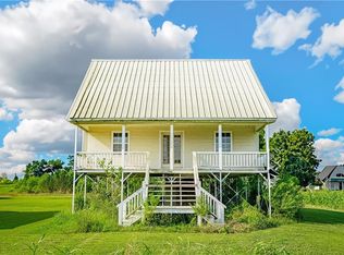 104 Garden Rd, Larose, LA 70373