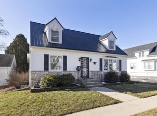 709 Charles St, Fort Atkinson, WI 53538