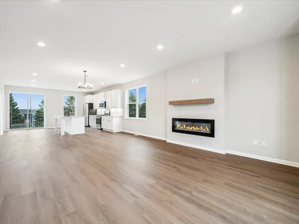 6680 Jody Ave S, Cottage Grove, MN 55016