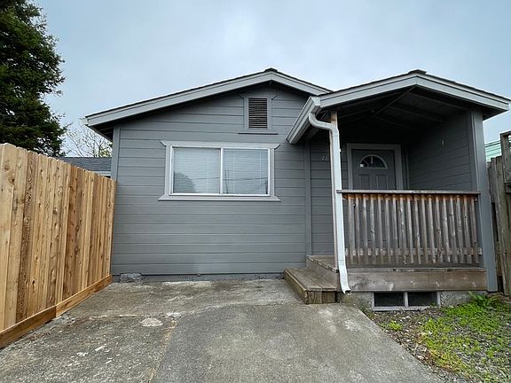 2nd image of 4637 Meyers Ave