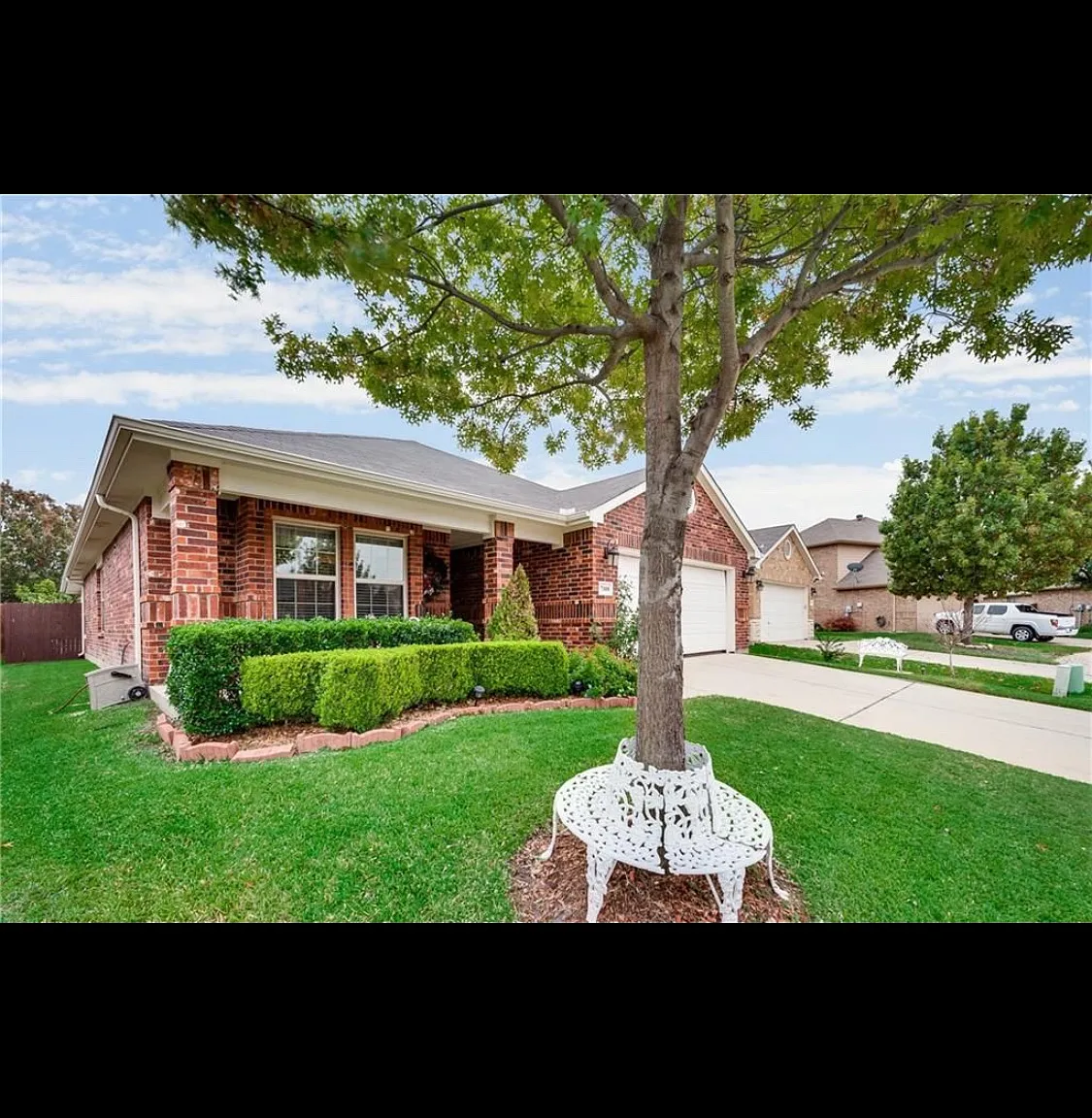 7108 Welshman Dr — Photo 2