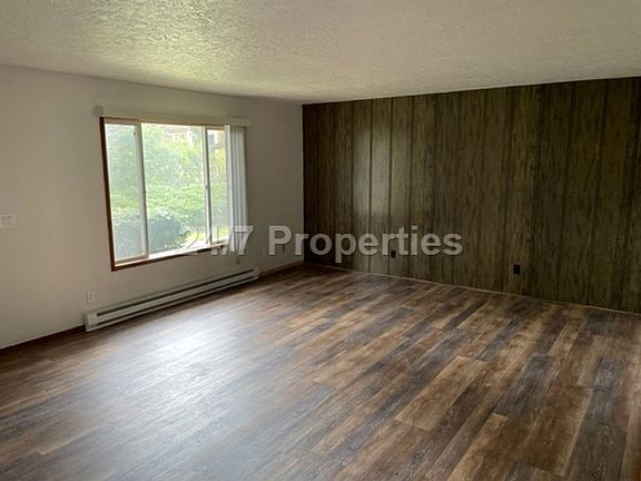 2nd image of 4841 NE Prescott St #4843