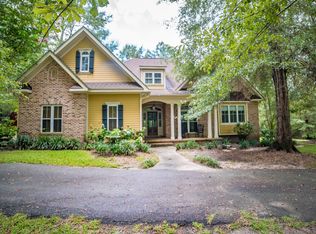 25214 Hillbrooke Ln, Pass Chris, MS 39571