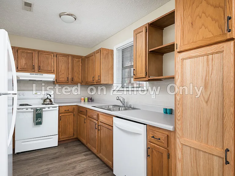 120 Springside Ave — Photo 10
