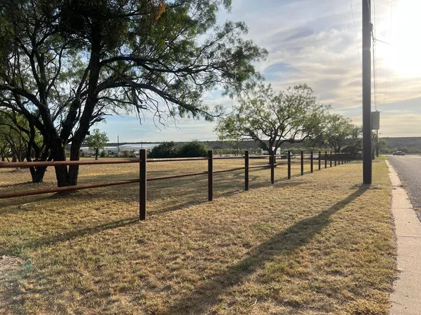 1109 W 48th St #3, San Angelo, TX 76903