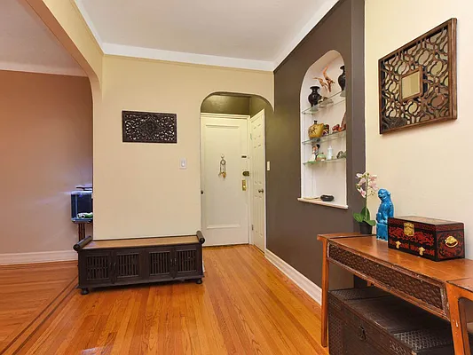 Sold by Benjamin Realty Since 1980 | media 2