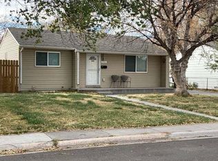 232 Cribbon Ave, Cheyenne, WY 82007