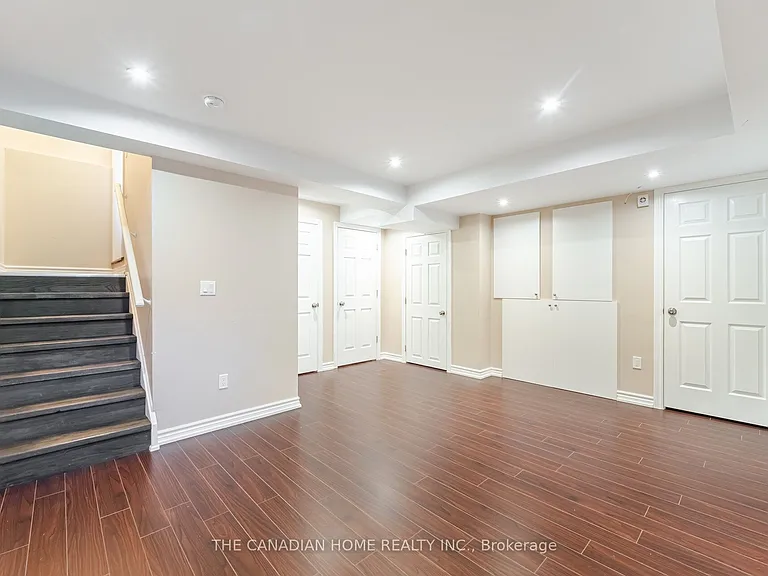 636 Evans Ave #40 — Photo 28