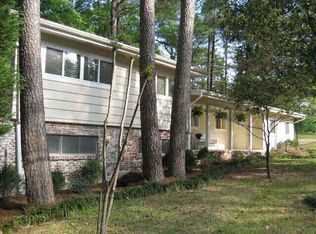 4106 Ridgewood Rd, Jackson, MS 39211