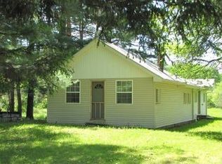 20275 Reeds Rd, Conneautville, PA 16406