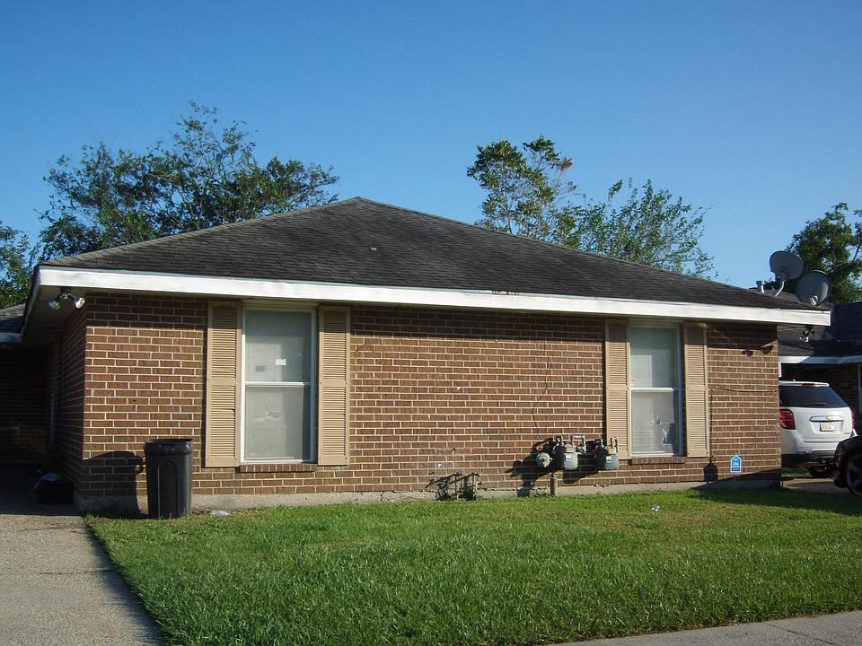 1st image of 14062 Wales St