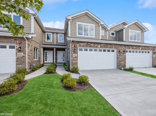 9437 Churchill Dr, Hickory Hills, IL 60457
