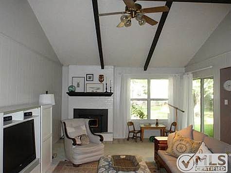 3rd image of 3118 Meander St
