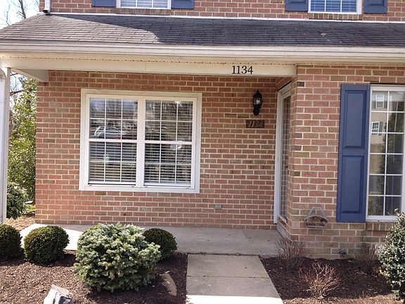 2nd image of 1134 Pin Oak Dr