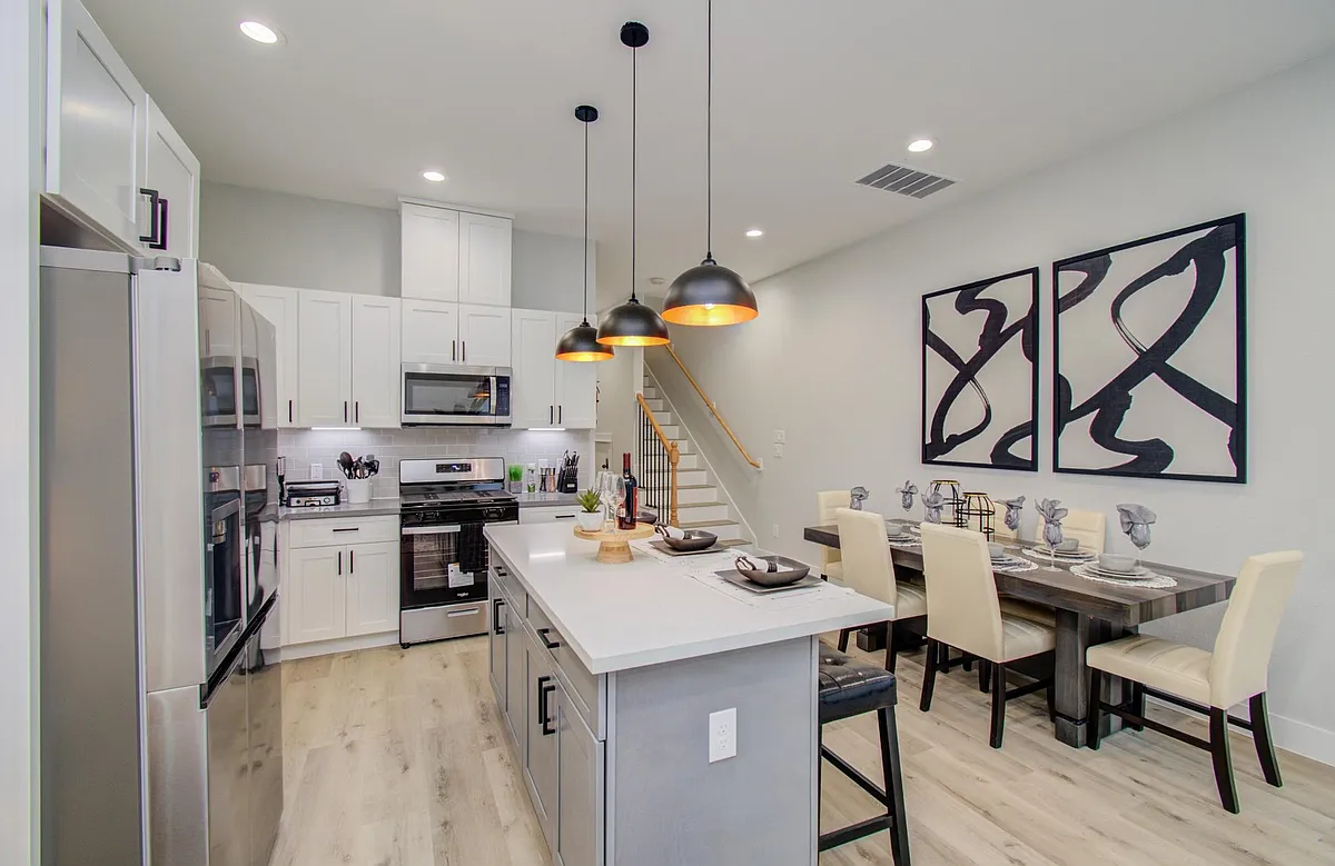 Building Photo - 2105 Sam Wilson St #D