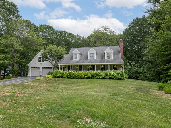 12 Hampton Circle, Scarborough, ME 04074