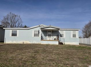 221 E Elm St, Marion, KY 42064