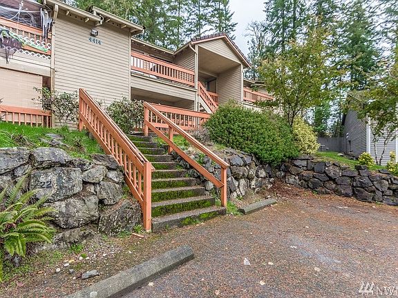 2nd image of 4414 NW Wedgewood Ln #1-4