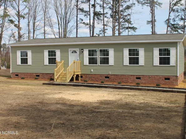 235 Pridgen Acres Drive, Clarkton, NC 28433