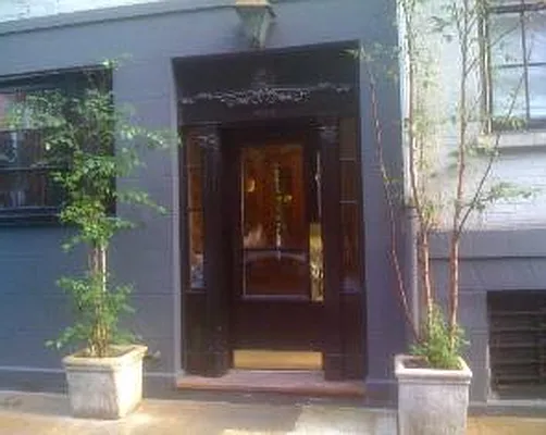 Rented by Adina Realty | media 39