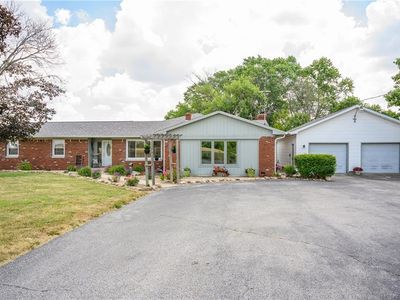 1069 N Centerline Rd, Franklin, IN, 46131