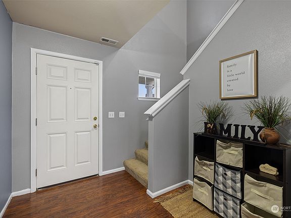 3rd image of 20107 14th Avenue Ct E