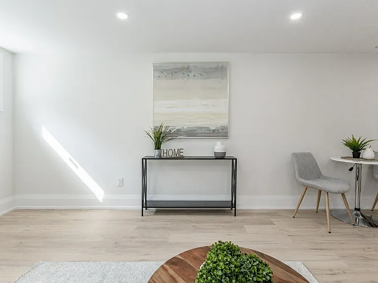 197 Edgar St #3 — Photo 12