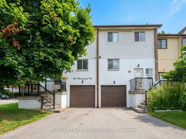 124 Baronwood Ct #124, Brampton, ON L6V 3H7
