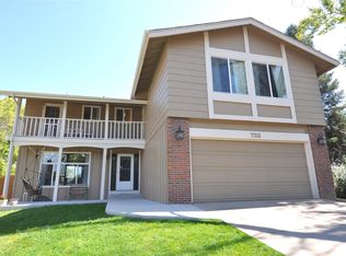 7318 S Ridgeview Dr, Littleton, CO 80120