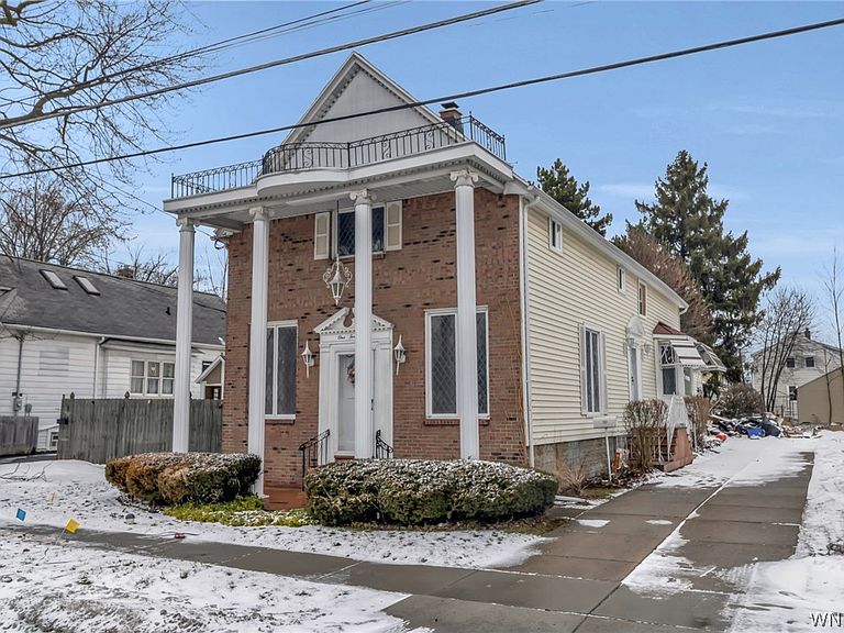 Listing photo 3
