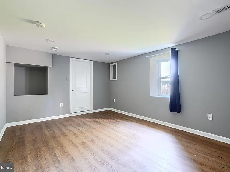 3534 Poole St #1 — Photo 15