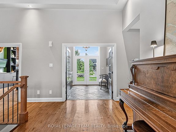 5th image of 1801 Cedarlakes Way