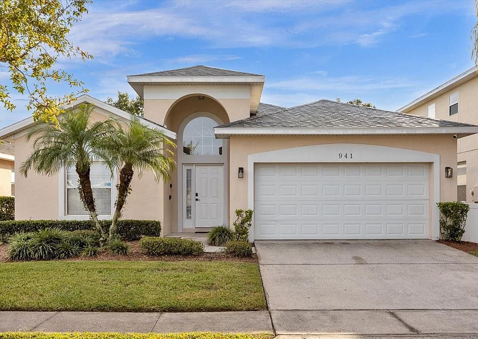 1st image of 941 EMERALD GREEN COURT