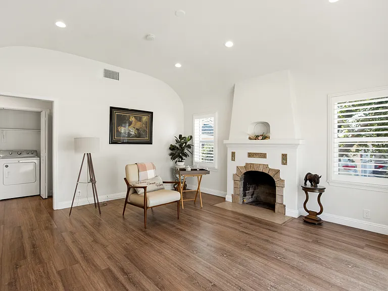 720 S 3rd Ave — Photo 12