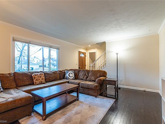 5th image of 25617 Eaton Way