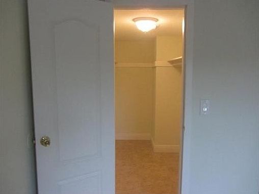 3rd image of 5241 Geneva Way APT 104