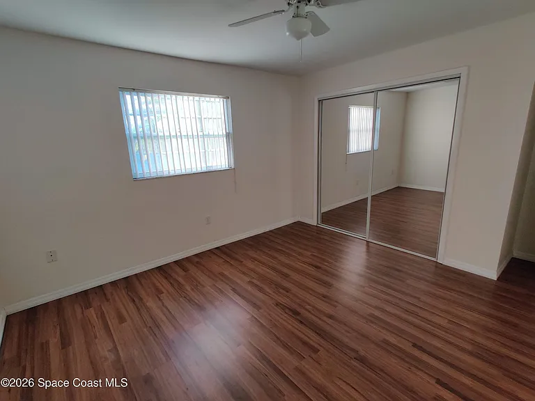 2330 Jason St — Photo 23