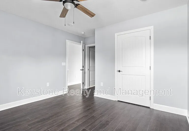 111 Robertson Hill Rd #7 — Photo 8